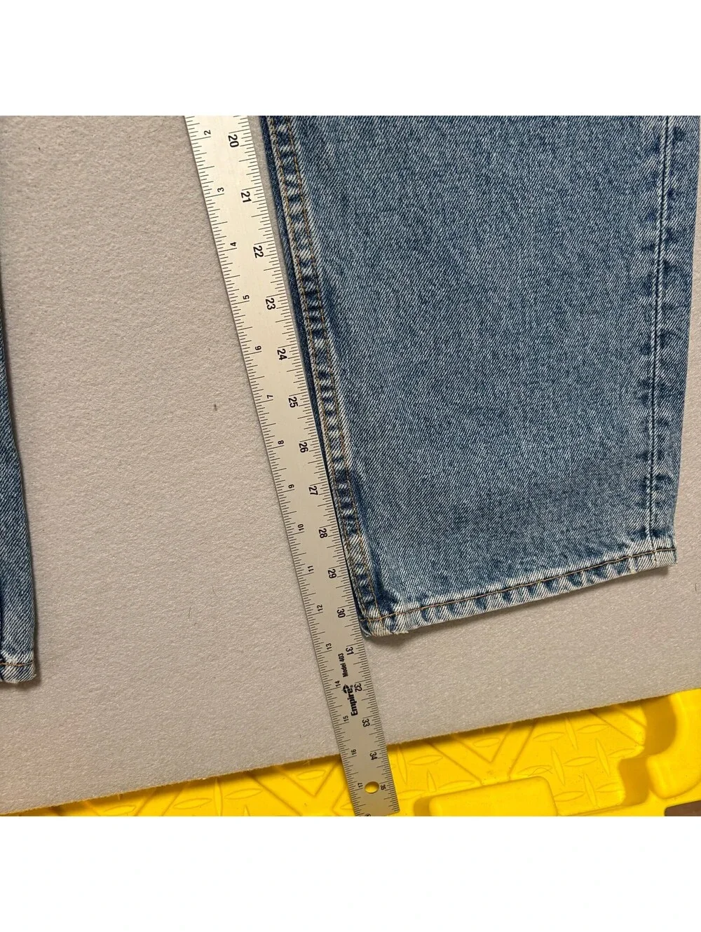 VTG 90's Levi's 505 Straight Leg Regular Fit Jeans Men's 34x31 Blue Made In USA